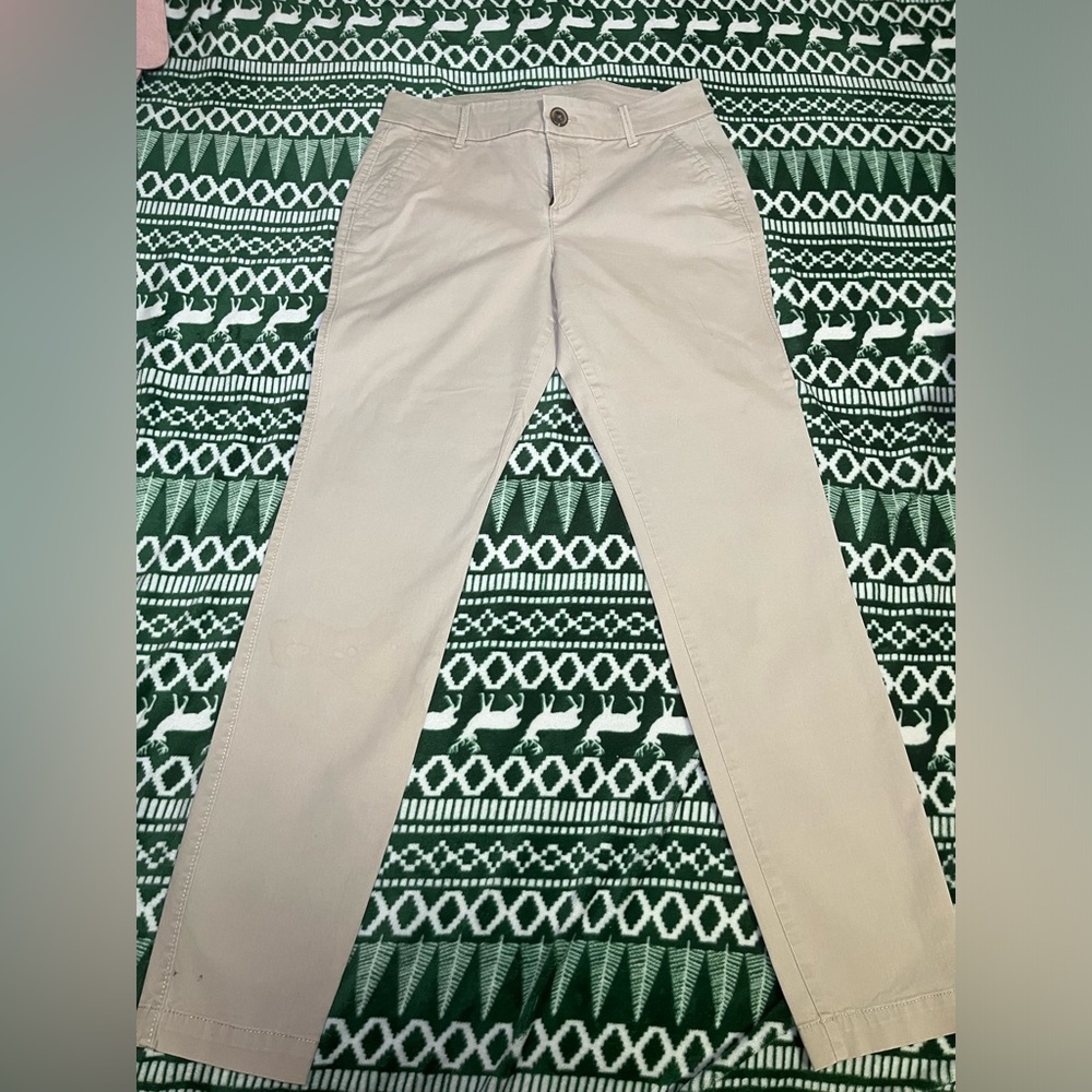 boys khaki pants slim modern. great shape classy vibe, for different events.